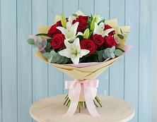 Букет цветов из:  Лилии и Розы #REPLACE_PRED# Кукморе