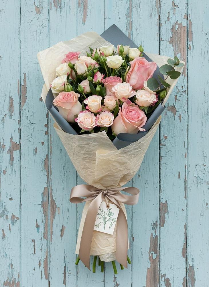 Букет цветов из: Розы в Кукморе