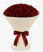 Букет 101 Бордовая роза Блэк Бакарра в Кукморе