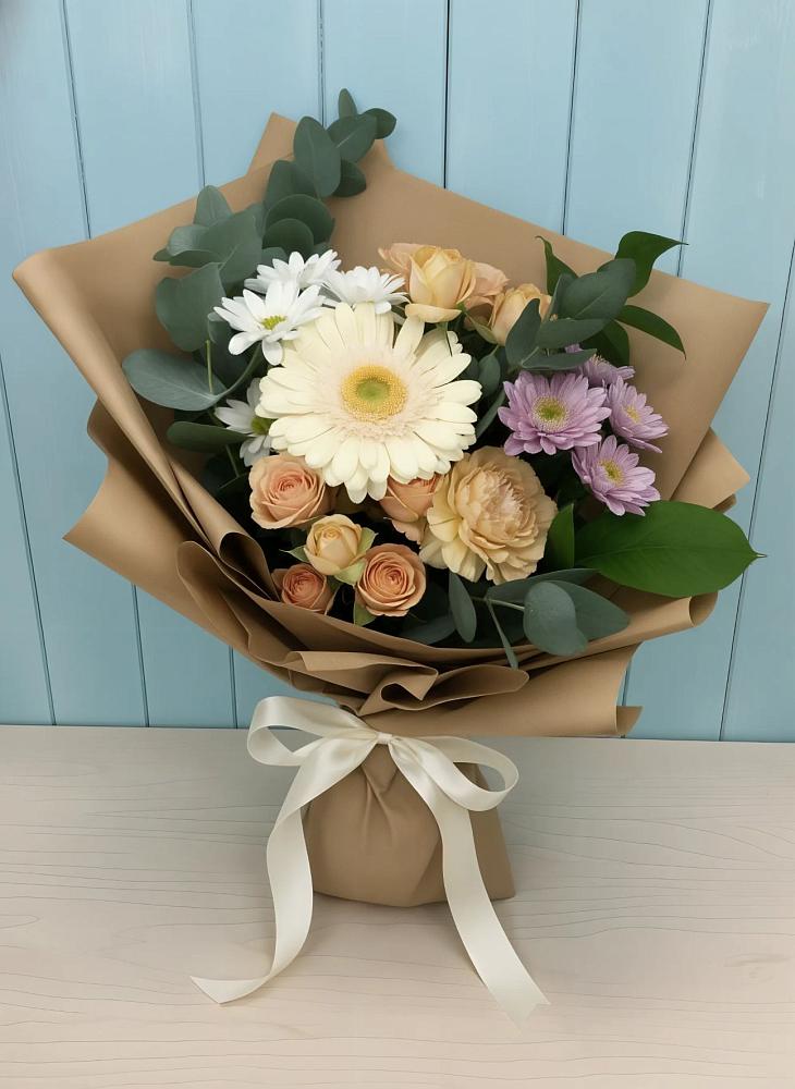 Букет цветов из: Герберы и Хризантемы в Кукморе