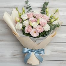 Букет цветов из:  Лизиантусы в Кукморе