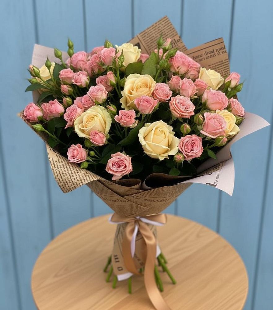 Букет цветов из: Розы в Кукморе