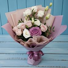 Букет цветов из:  Розы и Лизиантусы #REPLACE_PRED# Кукморе