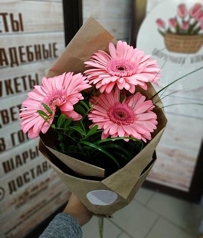 Букет цветов из: Герберы в Кукморе