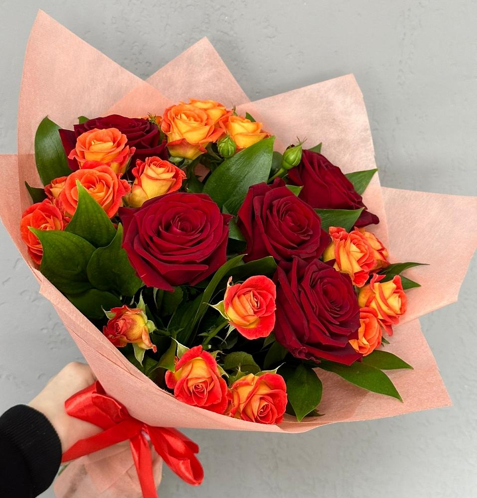 Букет Любовь и восторг в Кукморе