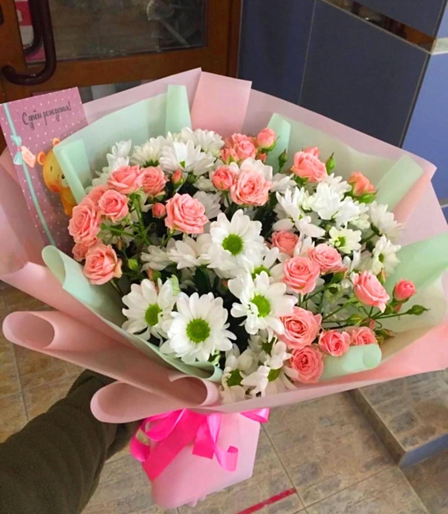 Букет цветов из: Розы и Хризантемы в Кукморе