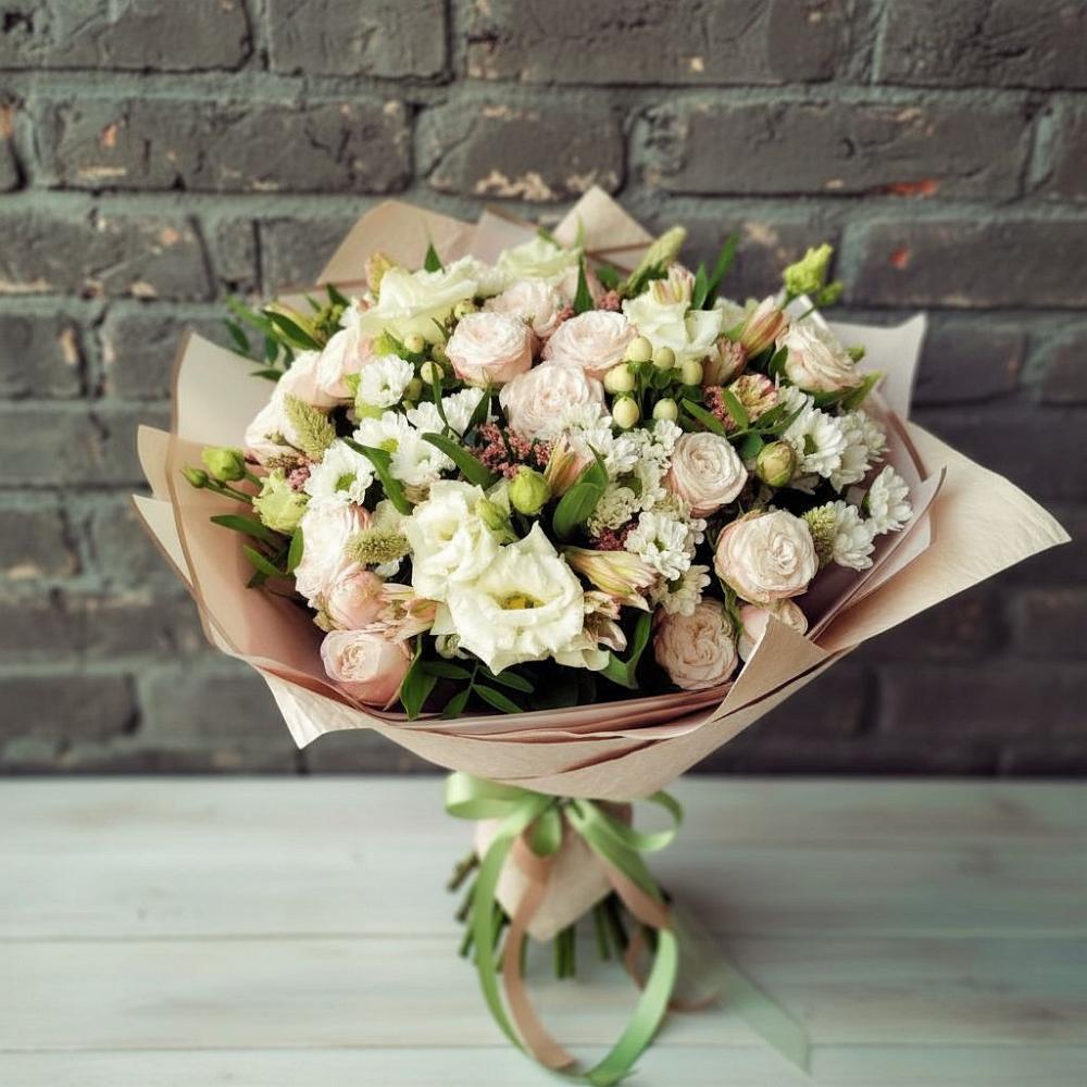Букет цветов из: Альстромерии, Розы и Хризантемы в Кукморе