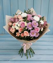 Букет цветов из:  Хризантемы, Розы и Альстромерии в Кукморе