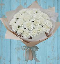 Букет цветов из:  Гвоздики в Кукморе